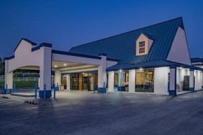 Hotels in Daviess County